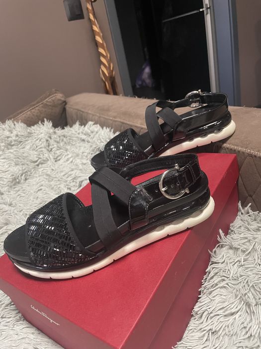 Сандалі Salvatore Ferragamo