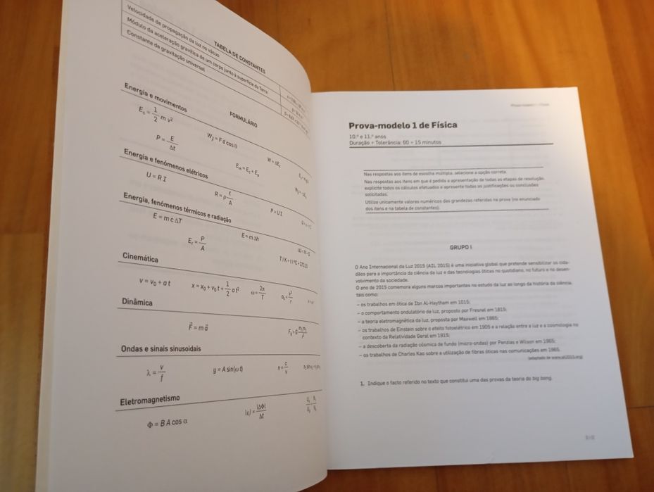 Livro escolar de físico-química