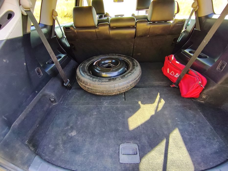 Продам Mazda CX9