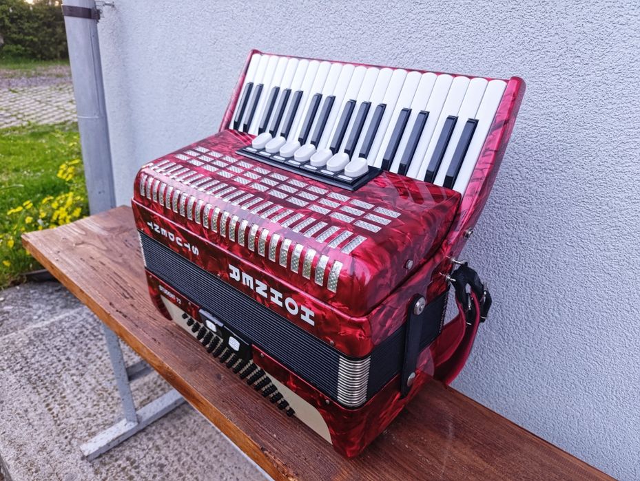 Akordeon Hohner Student 72 basów 3 chóry