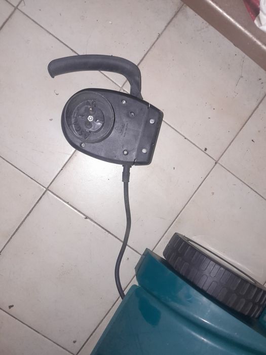 Robo autonomo de lavrar terra 100€