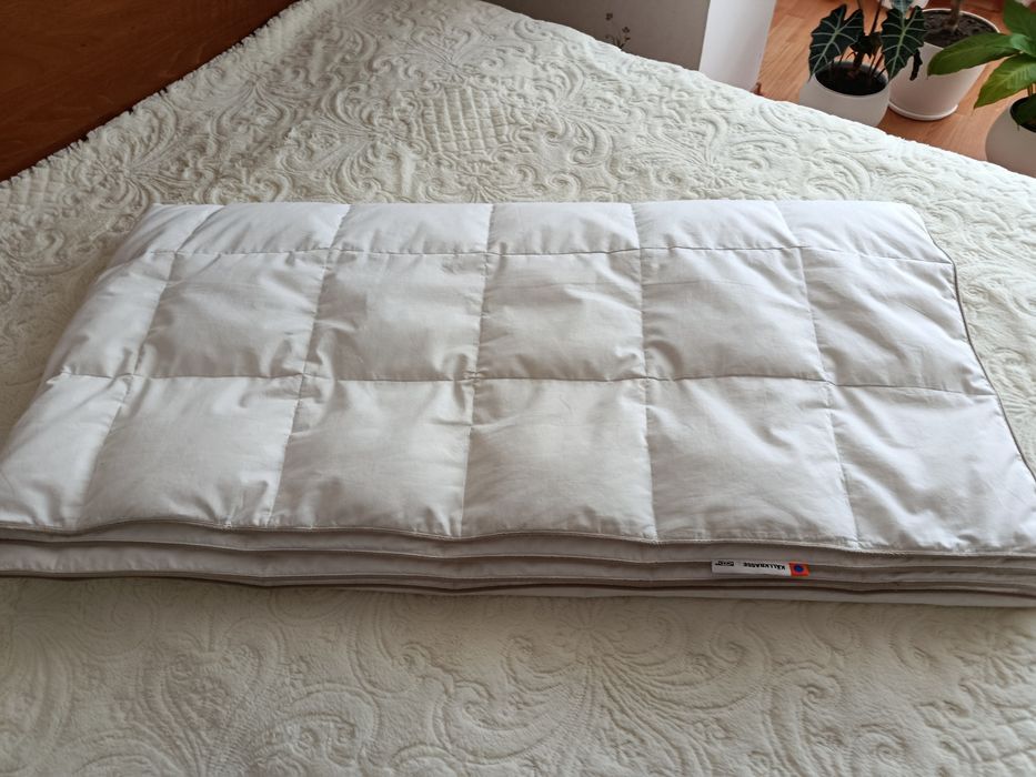 Ковдра пухова 220*240 IKEA , 90% пух.