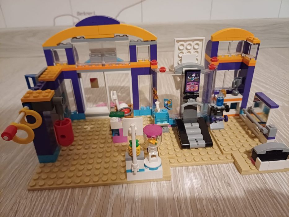 Lego friends 41312 -zestaw centrum sportowe  6+