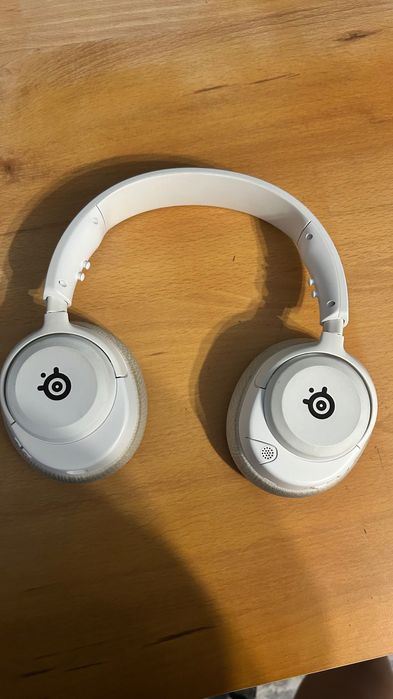 Steelseries Arctis Nova 5 Wireless