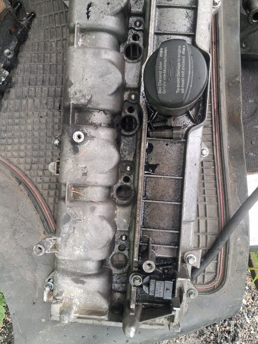 Pokrywa silnika 2.7 cdi e klasa w 211