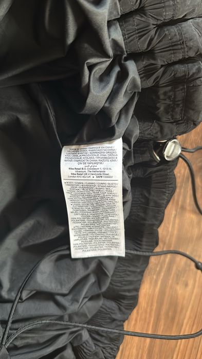 Czarna kurtka puchowa na Zime Jordan, meska, XL