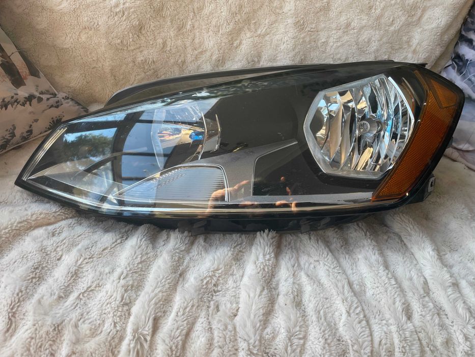 Lampy przednie VW Golf VII