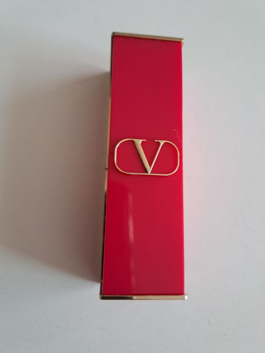 Valentino pomadka kolor 111A