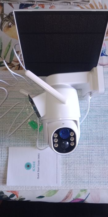 Câmera de Videovigilância Solar de dupla lente