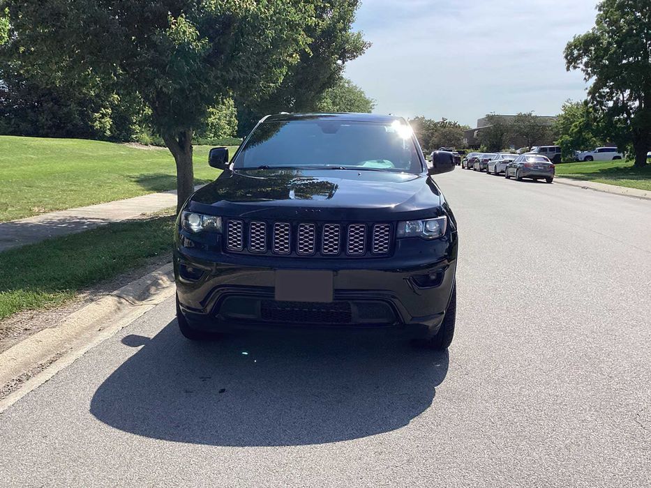 Jeep Grand Cherokee Altitude      2018