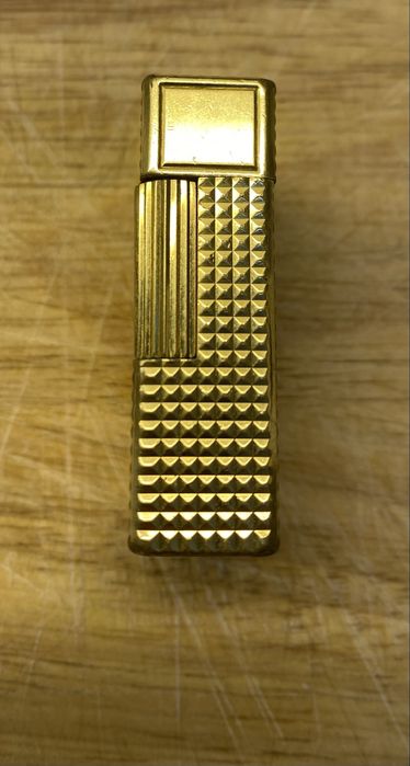 Isqueiro  Dupont e Bolsa