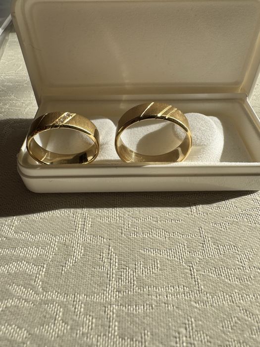 Nowe obrączki ślubne