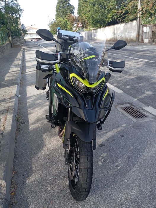 Benelli TRK 702X