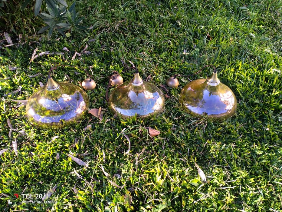 Três candeeiros novos