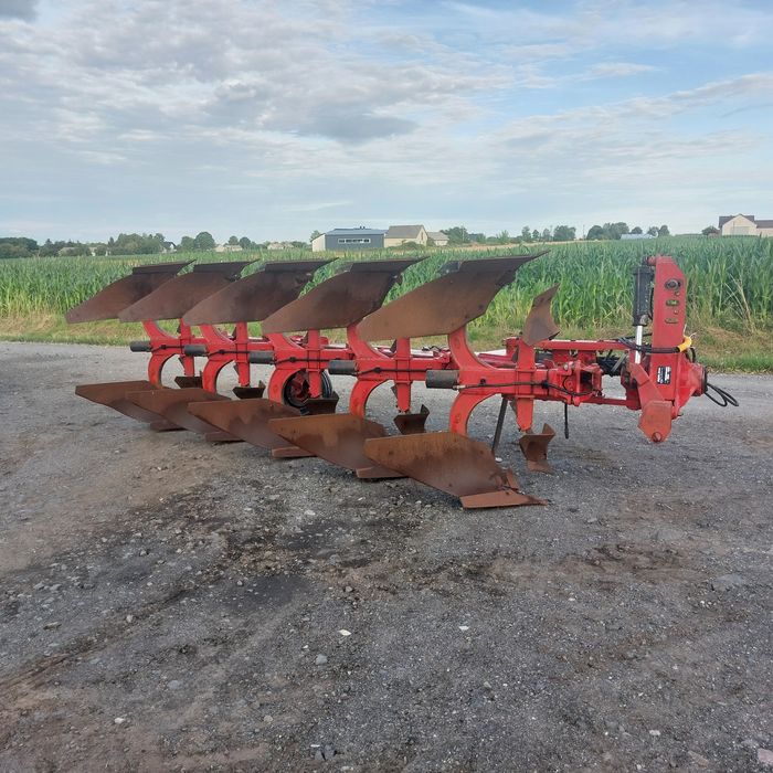 Pług Gregoire Besson 5 skibowy Vario  zabezpieczenie Nonstop hydrauliczne