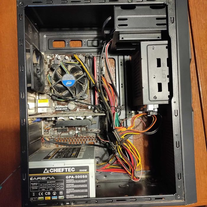 Komputer stacjonarny Win10