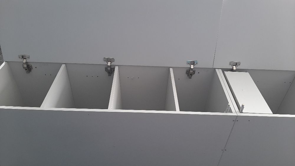 Móvel em melamina cinza claro