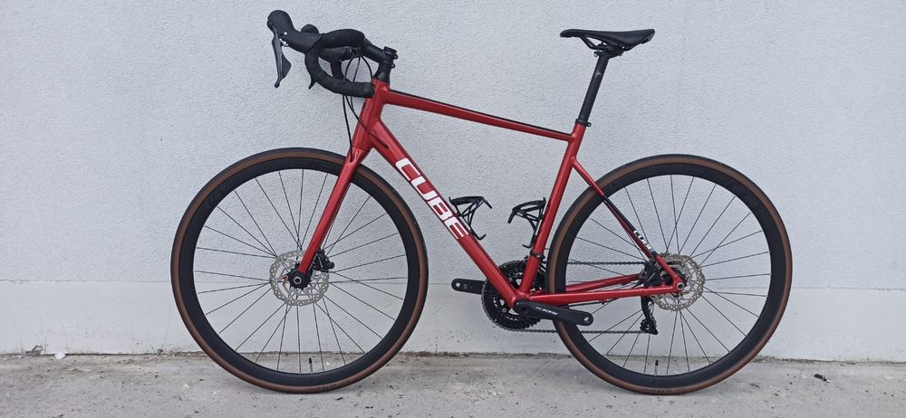CUBE ATTAIN SL DISC, SHIMANO (hydraulika/sztywne osie), Rozmiar 56