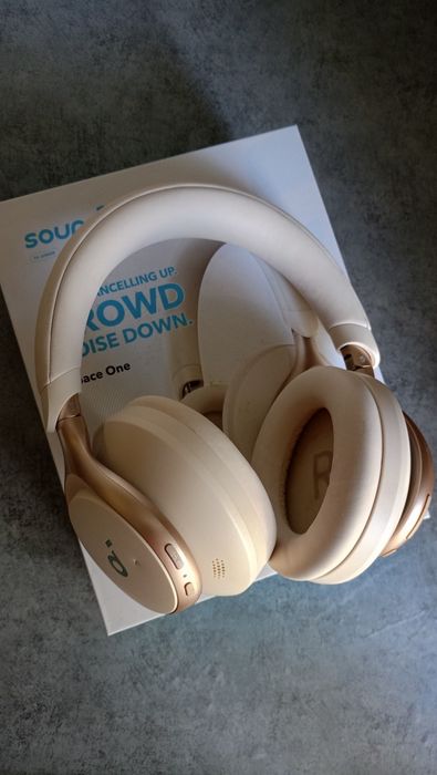 Навушники ANKER SoundСore Space One