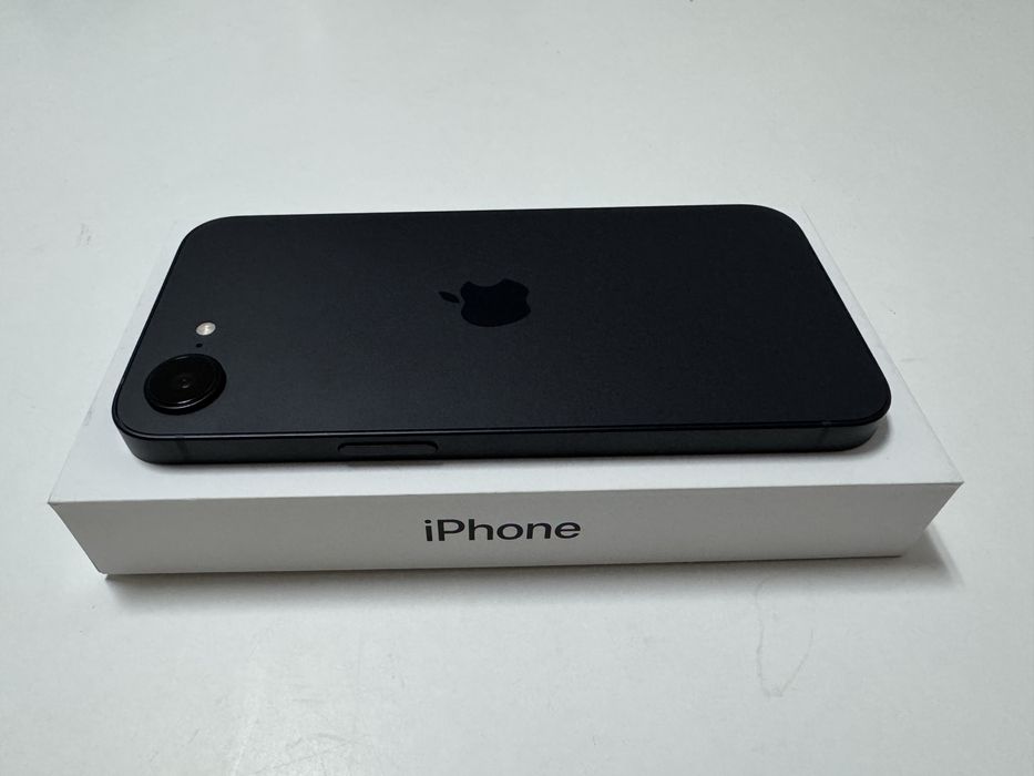 Apple iPhone 17e 256gb Novo
