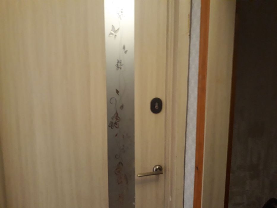 Сдам свою !!  гостинку. Гостинка с своим  санузлом, кунхей. На м. Ак.