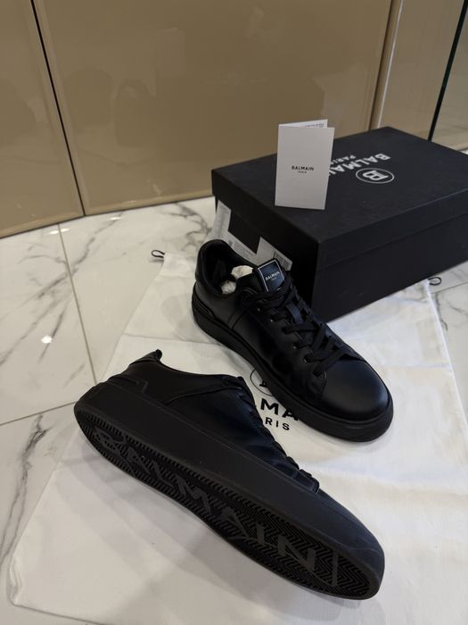 Кросовки кожа BALMAIN Paris 41