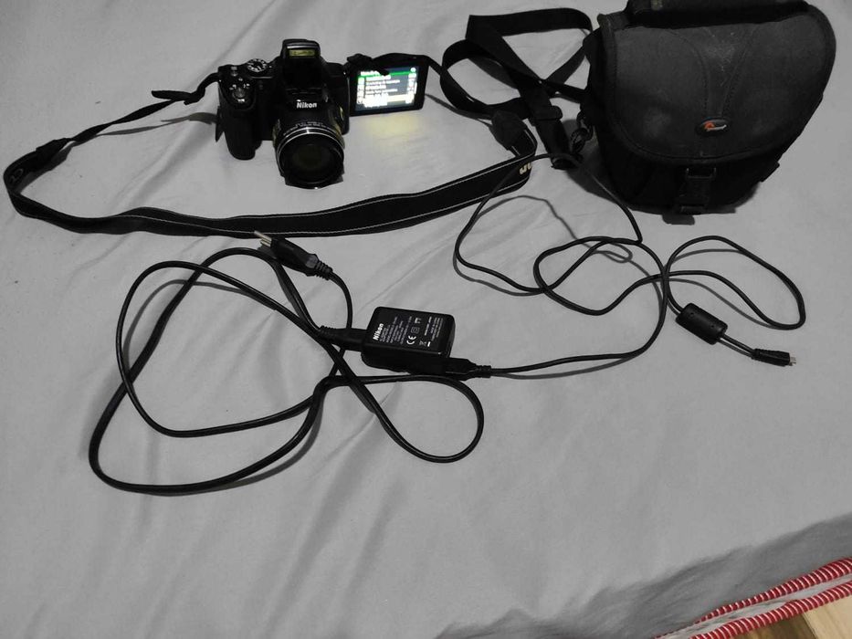 Câmera Nikon Coolpix P520 usada em perfeito Estado