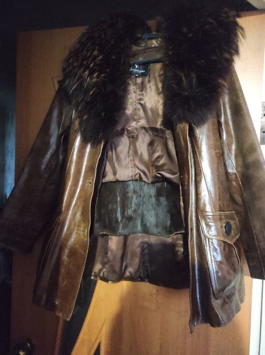 Куртка кожаная с подкладкой,пальто мужское