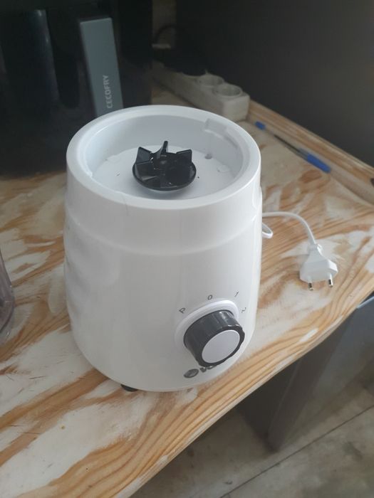 Liquidificadora  Nova