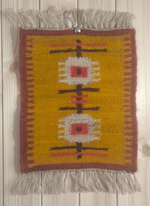 Kilim wełniany na osnowej lnianej