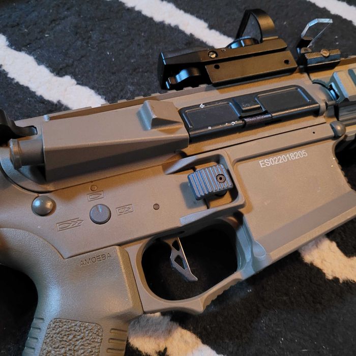 Vendo Replica Airsoft Ares Amoeba AM007