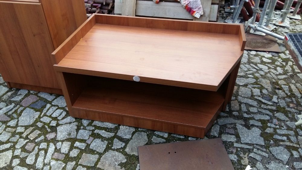 Zestaw do biura, biurko narożne, szafka i niska szafka na akta, torbę