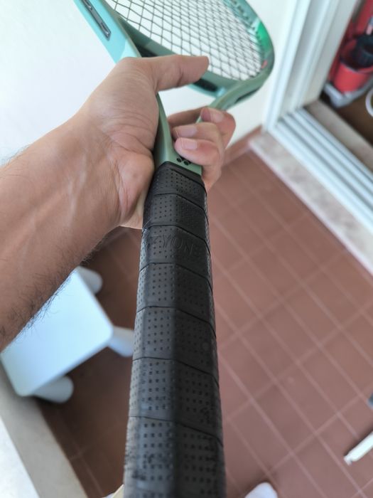 Raqueta tennis yonex percept 100D