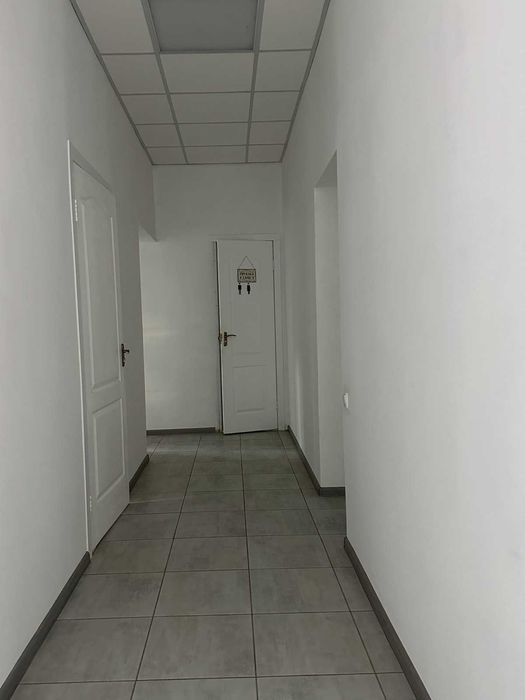 Оренда окремого приміщення 80 кв.м. на Подолі