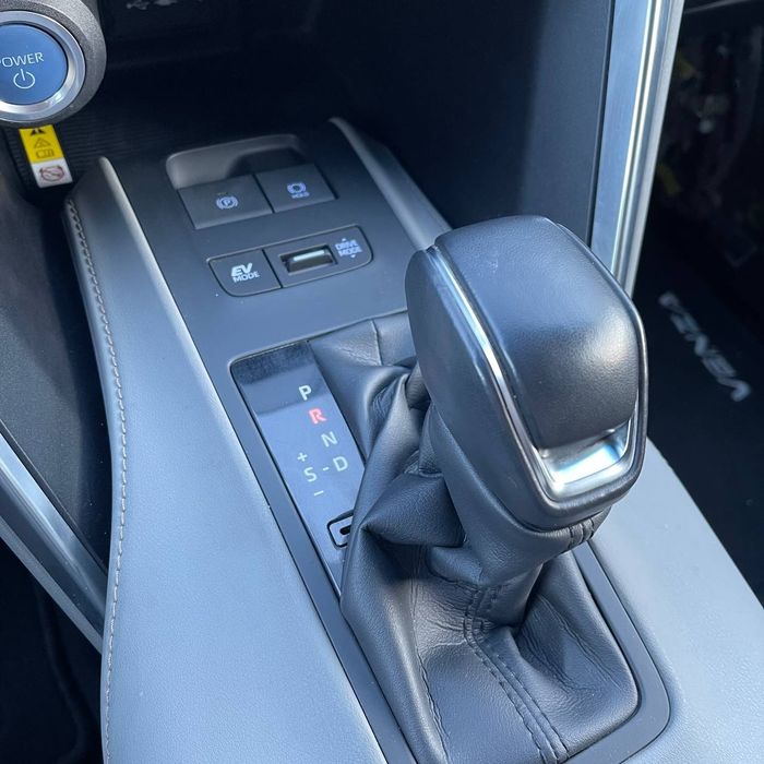 Toyota Venza 2021 пробег 1 тыс км