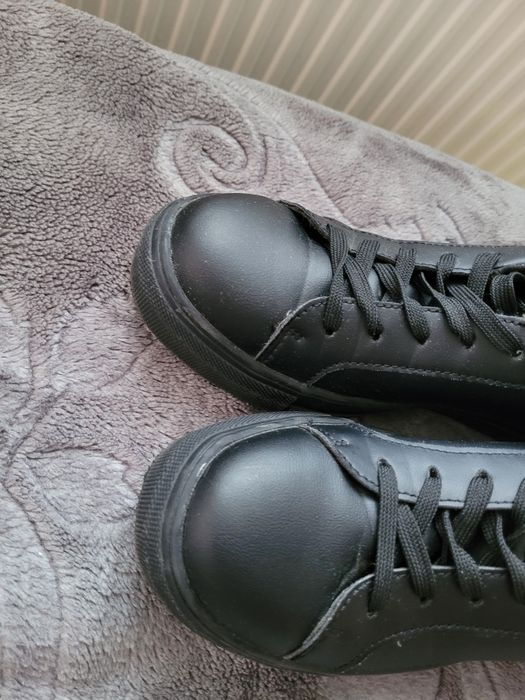 Damskie czarne buty sportowe roz 40/25cm