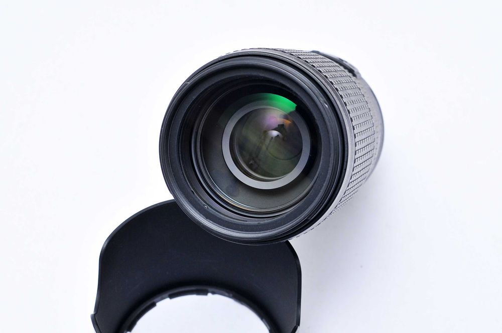 Nikon 70-300 VR 4.5-5.6 ( seminova)
