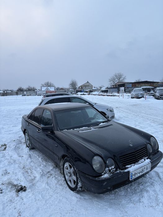 Продам Mercedes w210