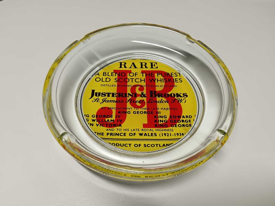 Cinzeiro de vidro J&B