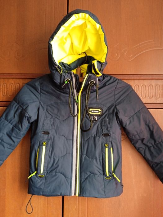 Весняна куртка для хлопчика, 98-104.