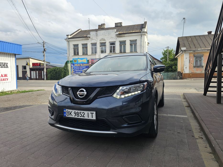 продам нісан рог 2015 рік