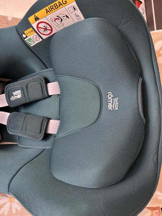 Автокрісло Britax Römer DUALFIX PRO M поворотне