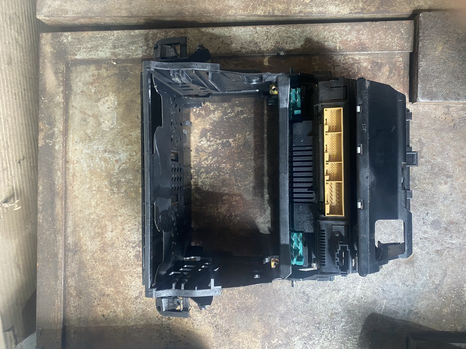 Рамка під 2-дін магнітолу а6с5