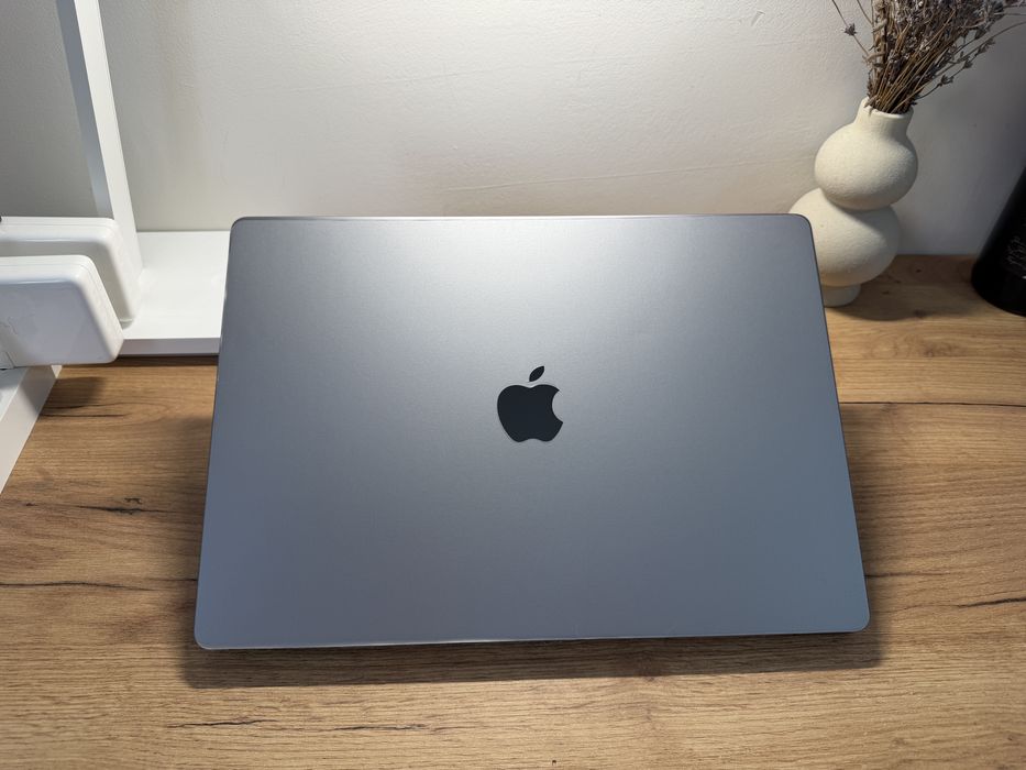 MacBook Pro 16’ 2021 M1 Pro 16GB RAM 1TB SSD