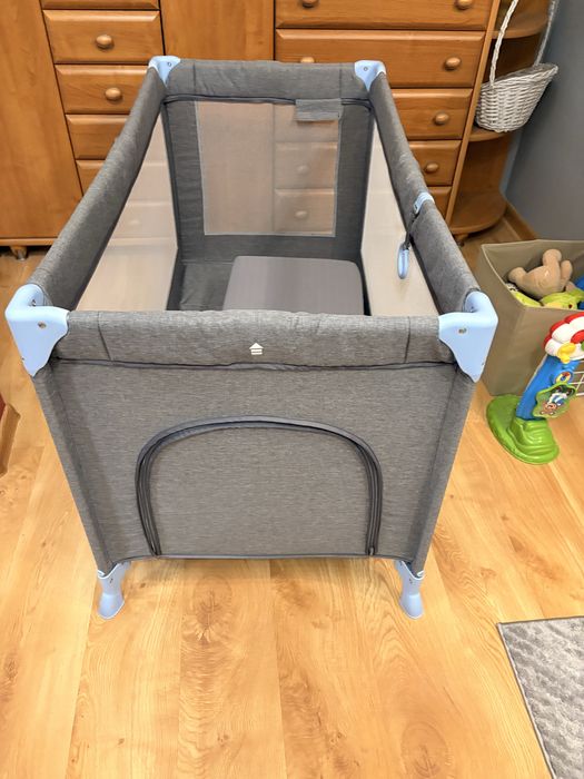 Lozeczko turystyczne z akcesoriami kinderkraft