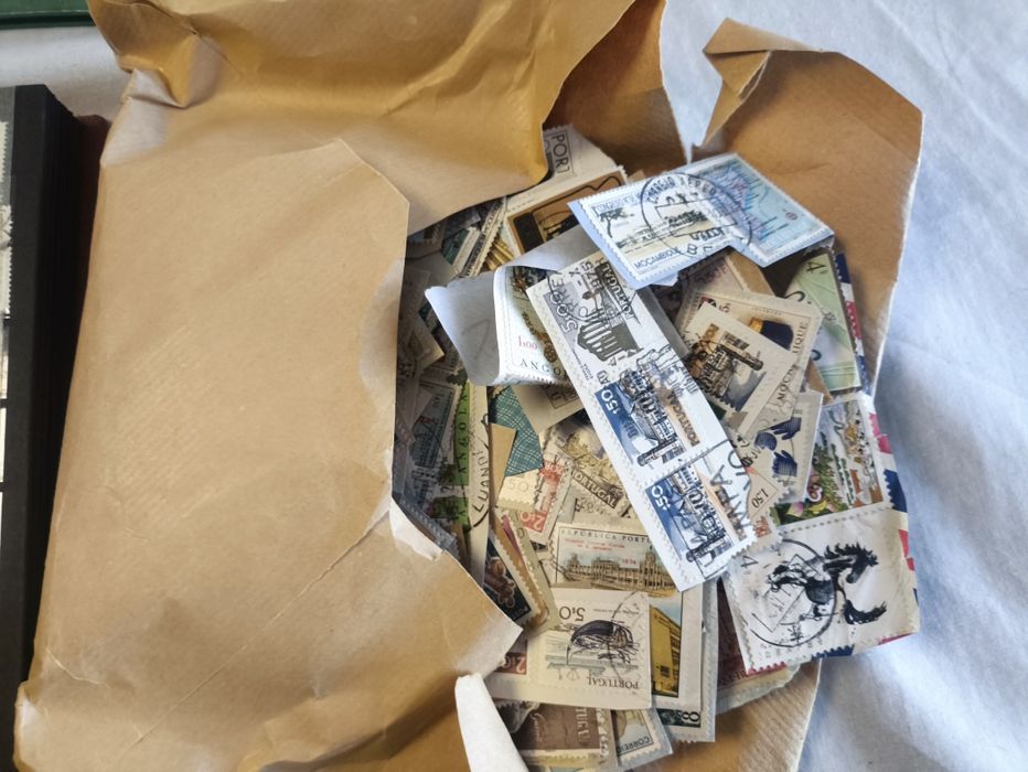 Selos de coleção nacional e estrangeiros