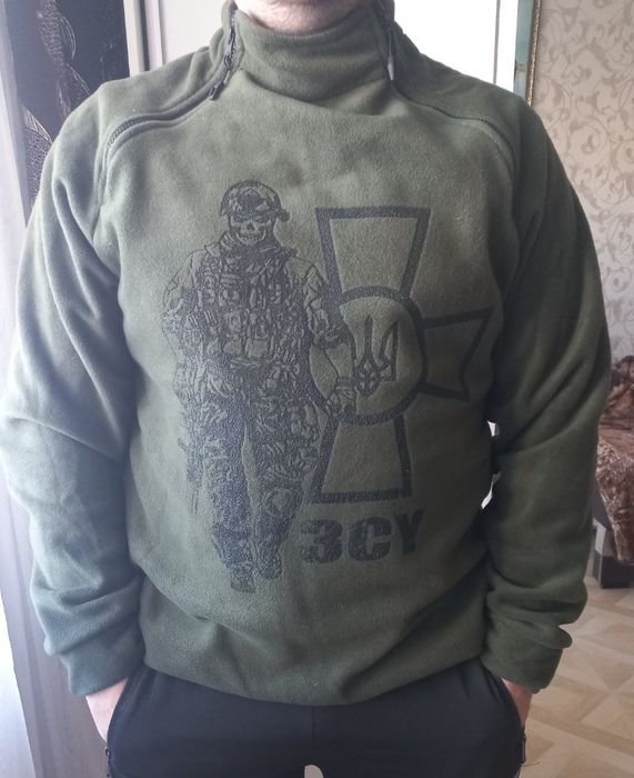 Продам флісову кофту