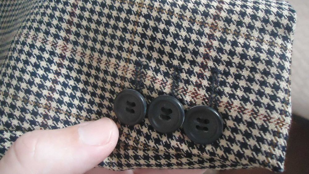 Blazer Pierre Cardin 48 aos quadrados