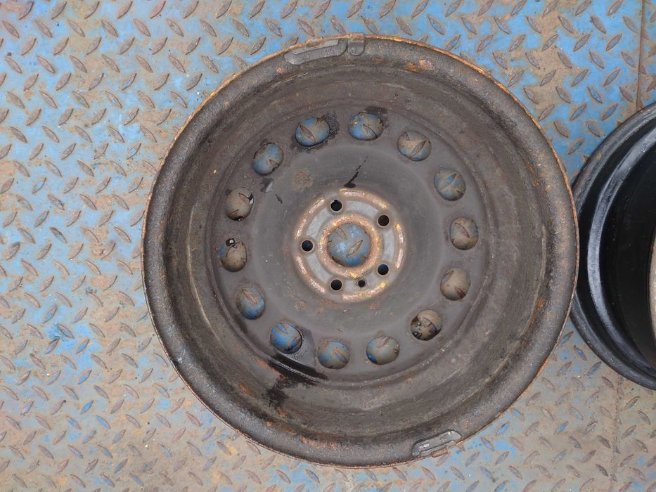 Felgi Stalowe 16 5x112 6.5Jx16H2 ET50 Volkswagen Audi Seat Skoda