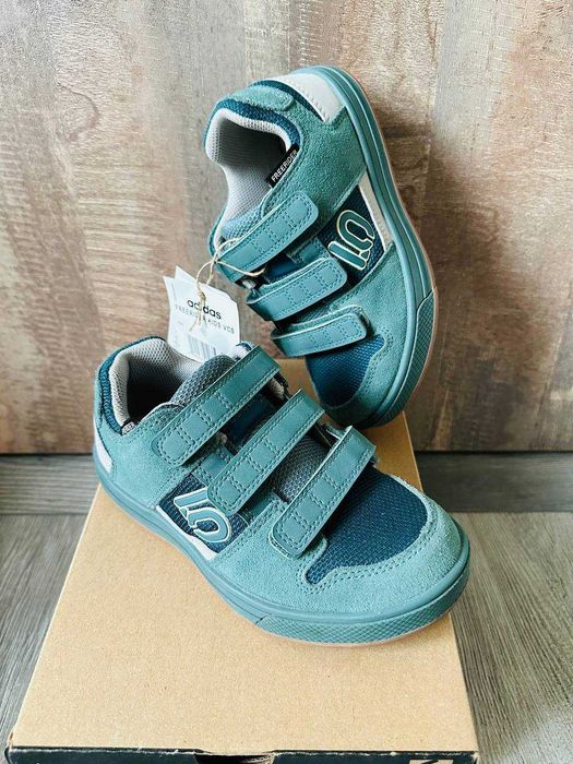 Ботинки детские кроссовки унисекс Adidas натуральная замша новые р. 32 UK 13,5 20 см Серо-бирюзовый